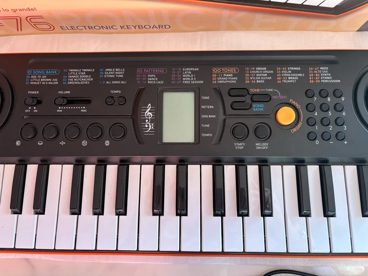 Casio SA-76 Keyboard in box & with power supply - Image 4