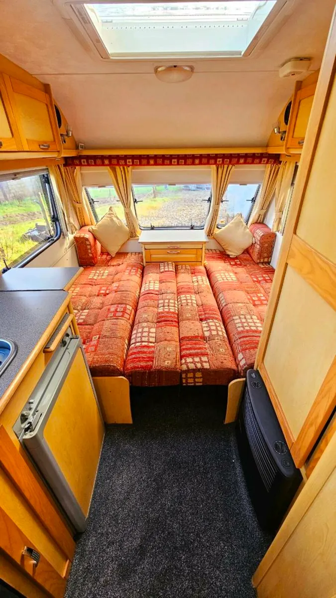 5/6 elddis berth Caravan for sale - Image 3