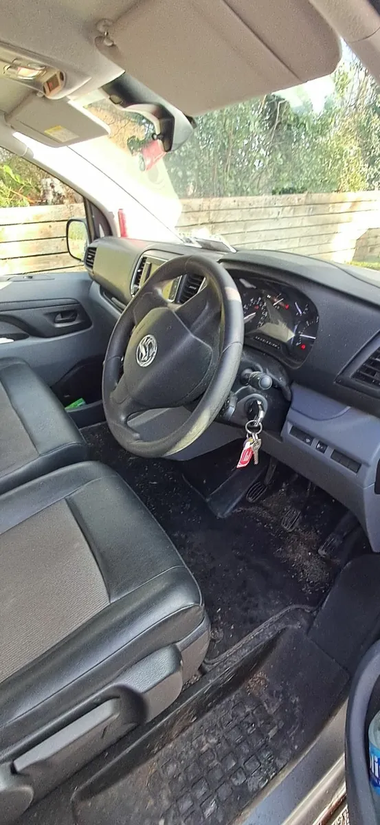 Vauxhall/ Opel Vivaro 2019 - Image 4
