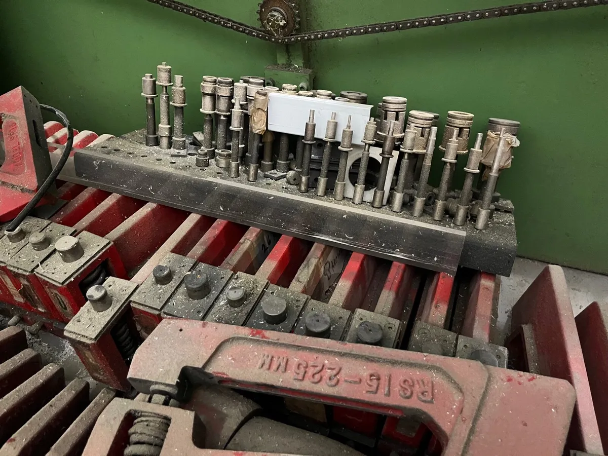 Unitool press x 2 including punches - Image 3