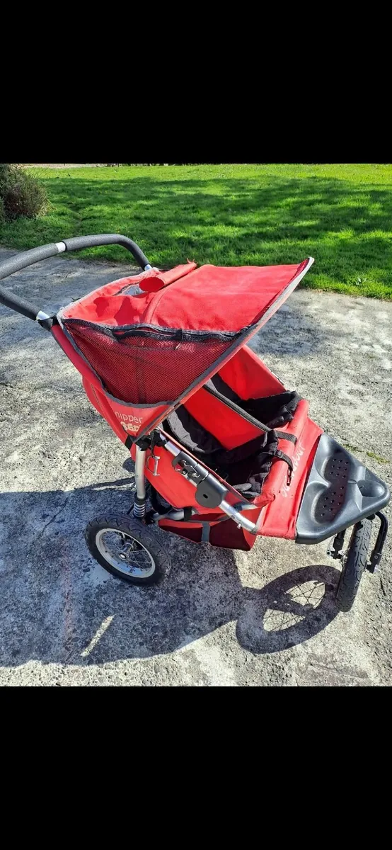 Double buggy Out n about - Image 2