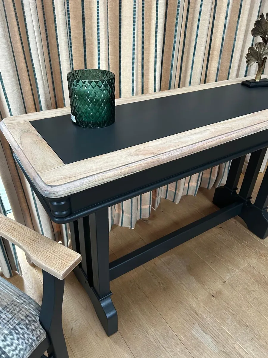 Large black solid hall table - Image 2