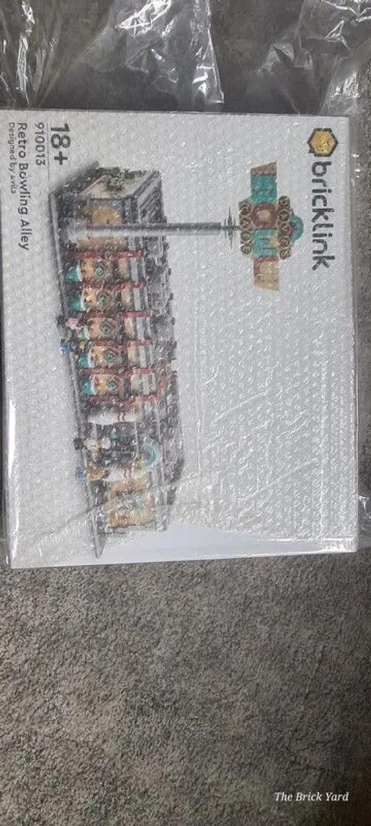 Bricklink 910013 Bowling Alley - Image 1