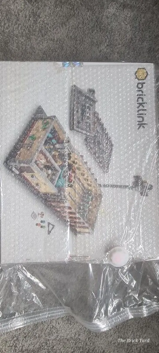 Bricklink 910013 Bowling Alley - Image 2