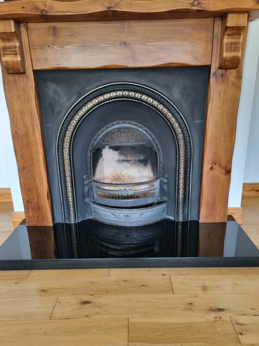 Fireplace surround - Image 3
