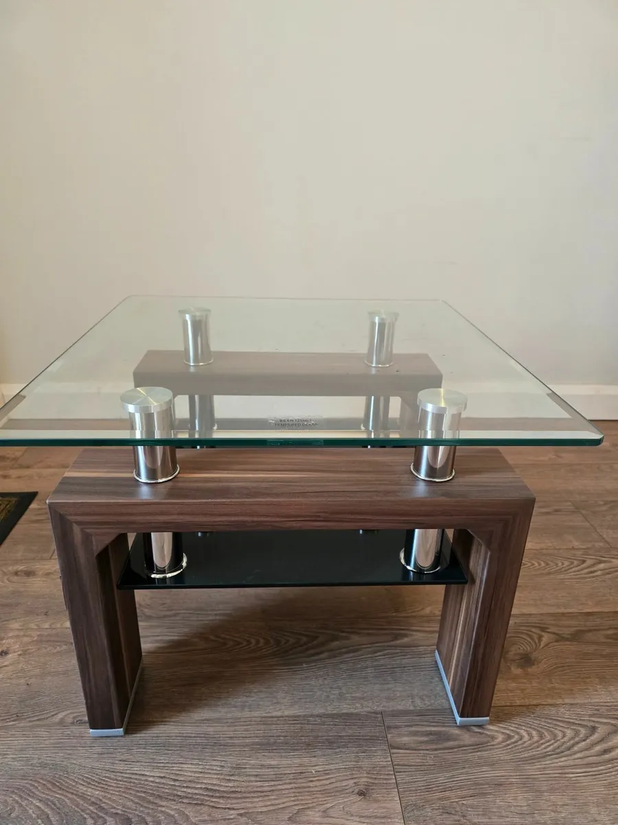 Coffee table and A side table - Image 3