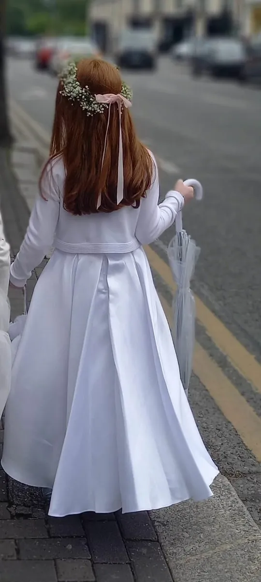 Communion dress - Image 2