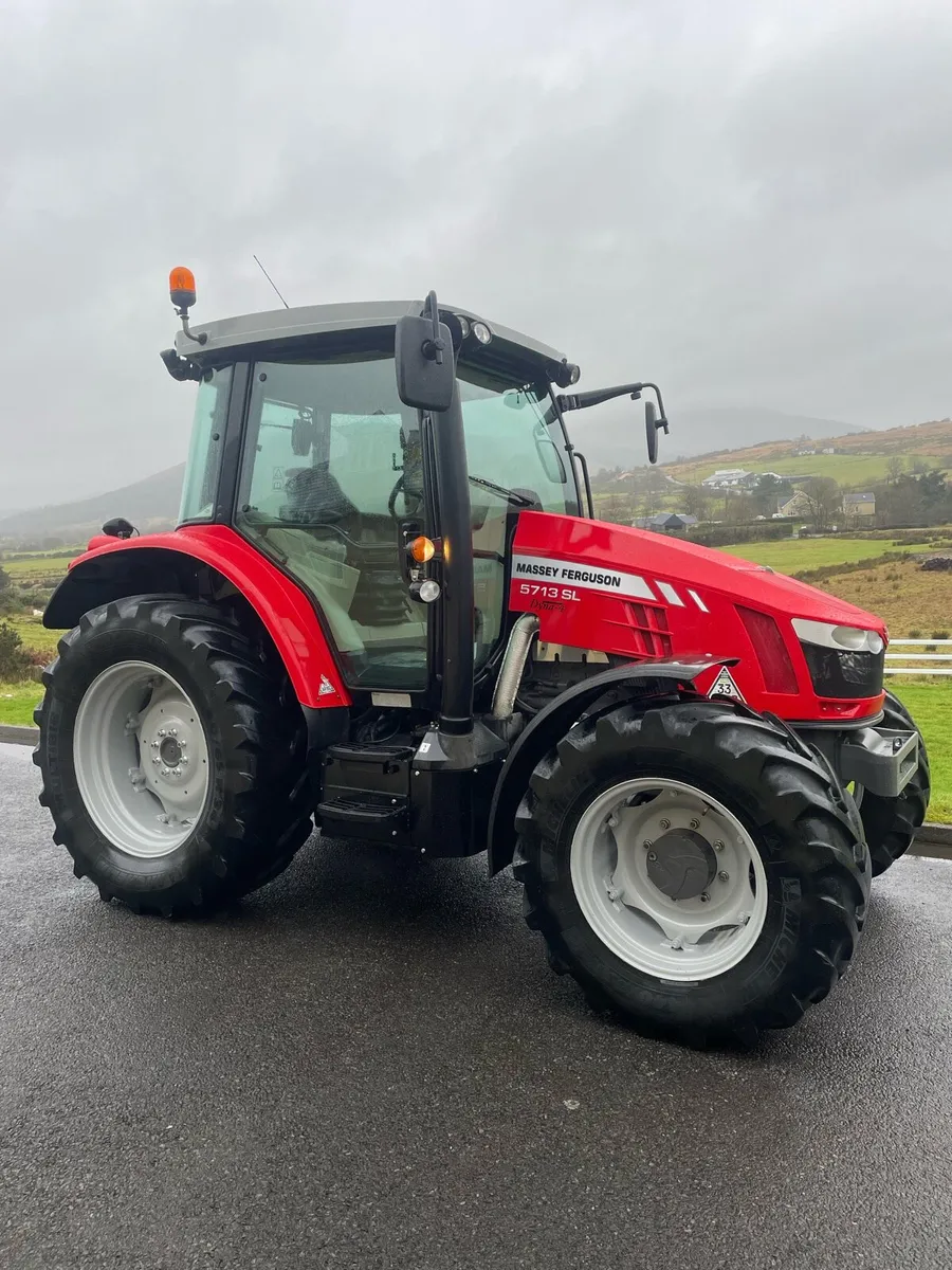 2017 Massey Ferguson 5713sl - Image 1