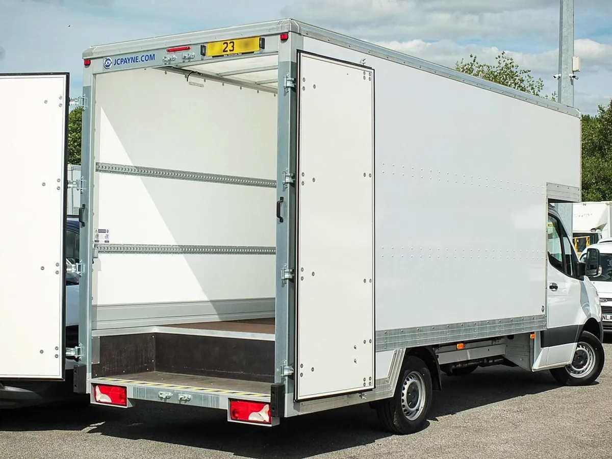 2023 Mercedes-Benz Sprinter Luton Box Van - Image 1