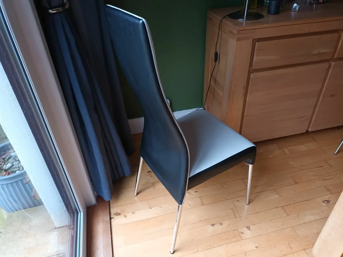 Four High Quality Wooden Kitchen Chairs - Image 4