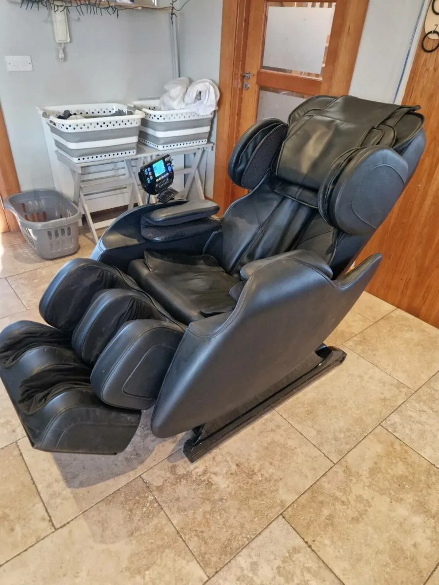 Full body luxury massage chair - Image 3