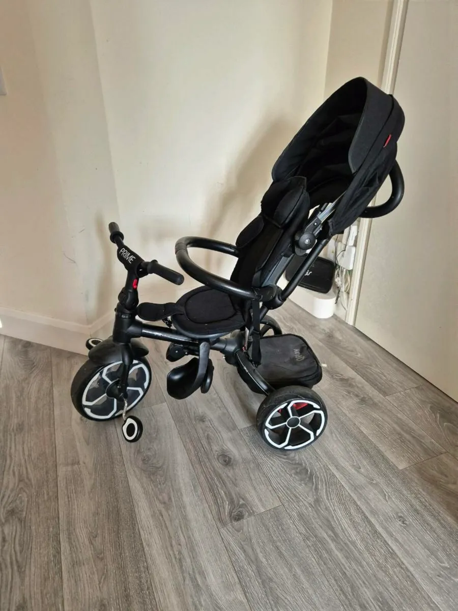 QPlay Premium 6-in-1 Trike Black - Image 1