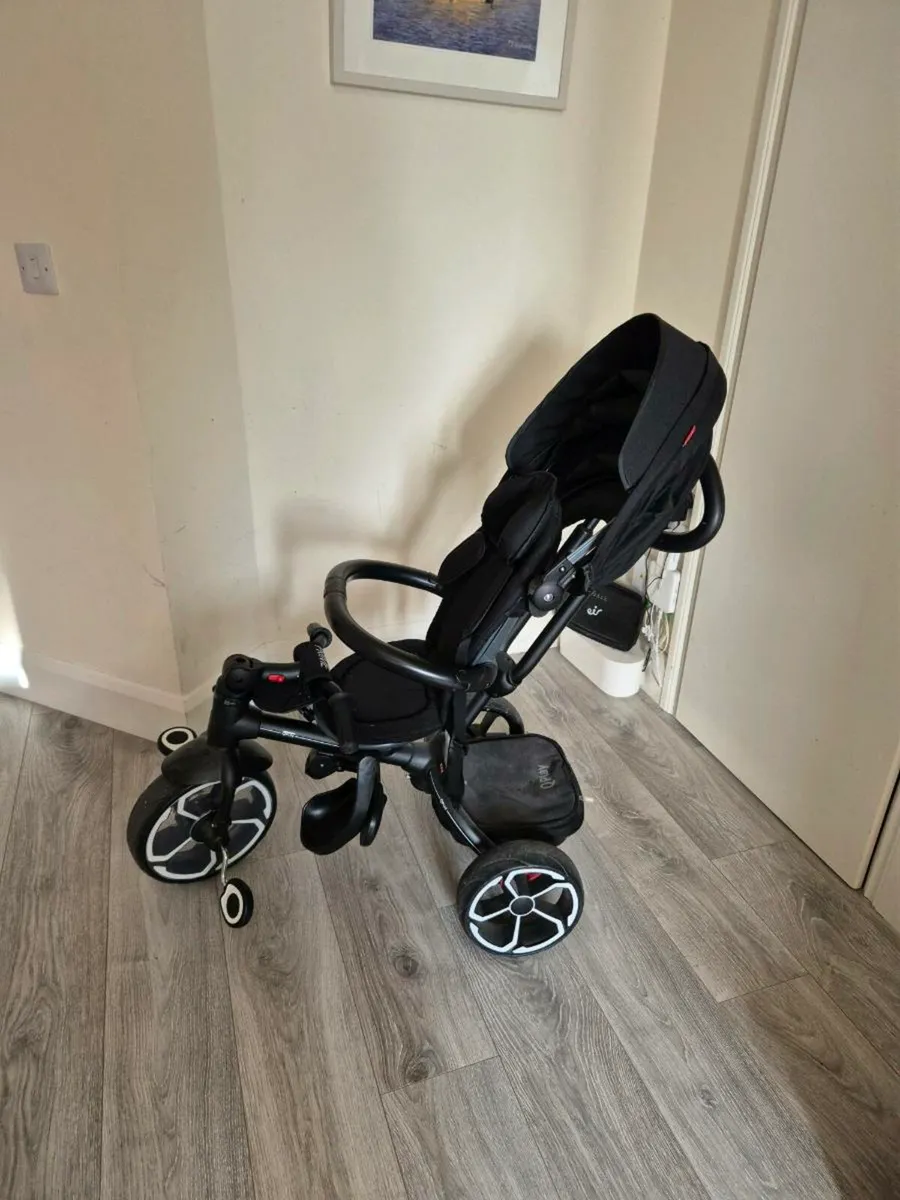 QPlay Premium 6-in-1 Trike Black - Image 2