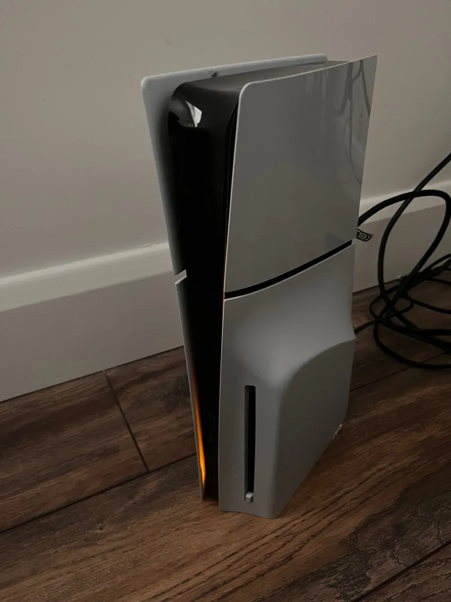 PlayStation 5 Disc edition - Image 1