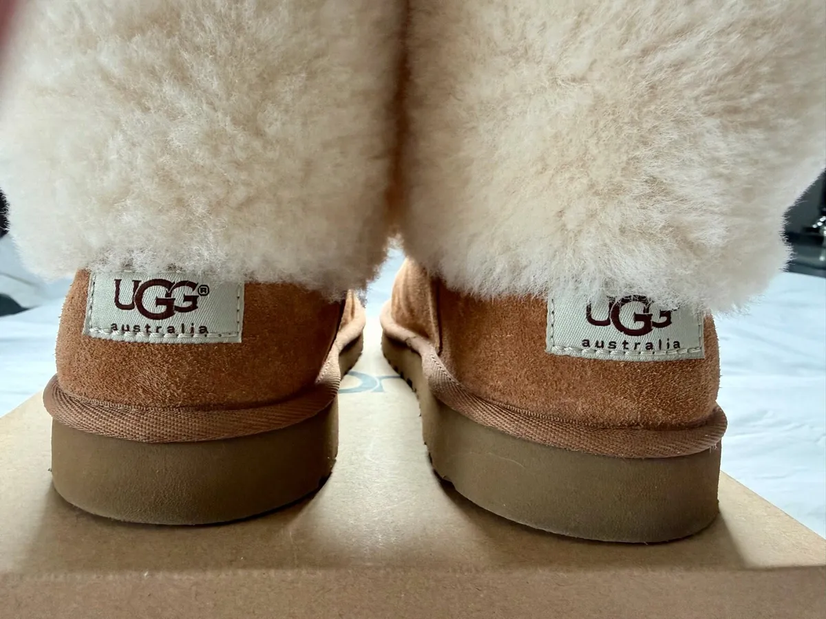 UGG BOOTS - Image 3