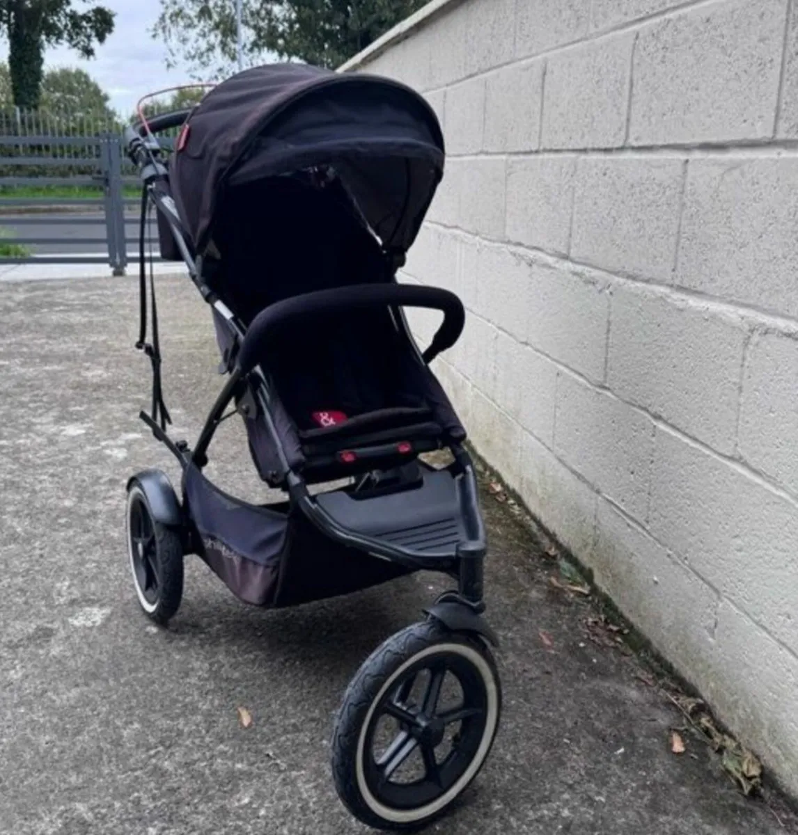 Phil and Teds stroller - Image 1
