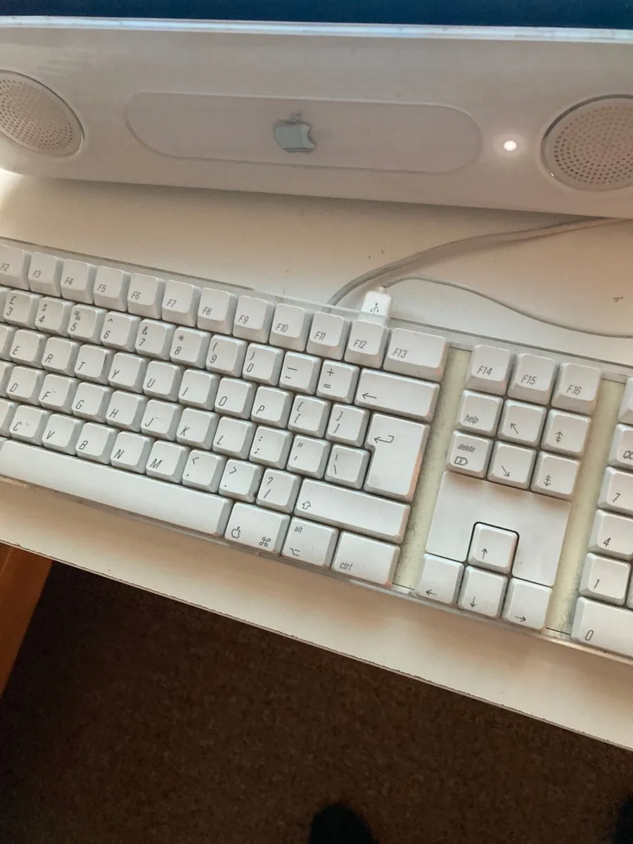 Apple pc e-Mac - Image 4