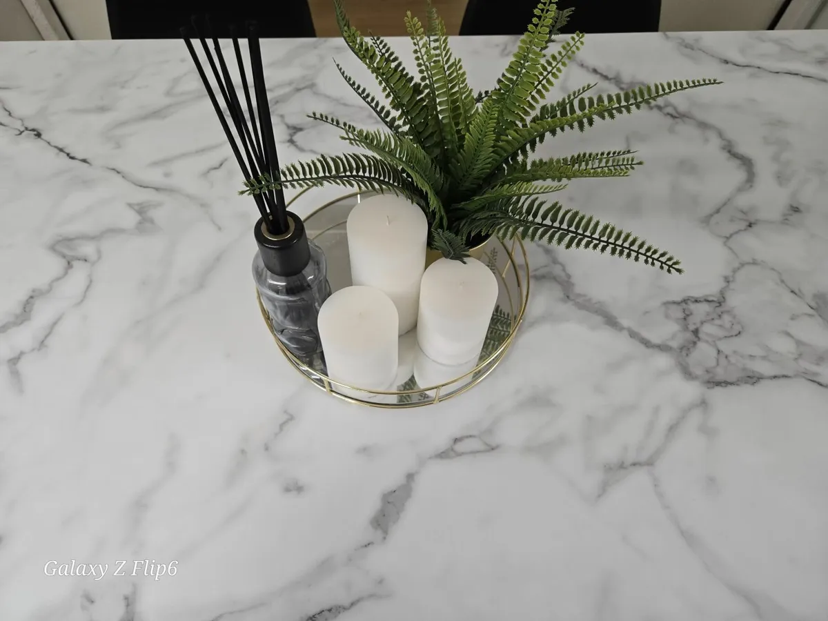 Kitchen island - Image 2