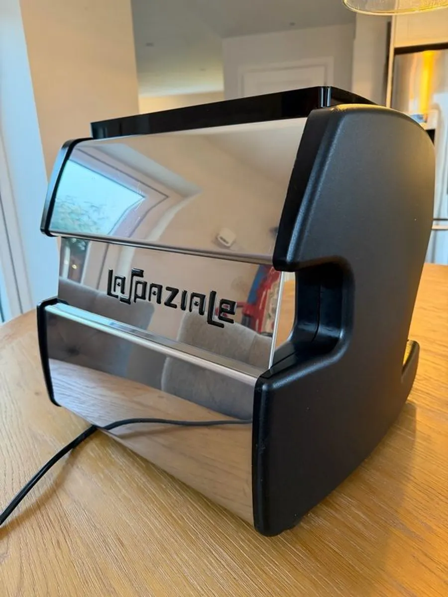 Coffee Machine - Image 3