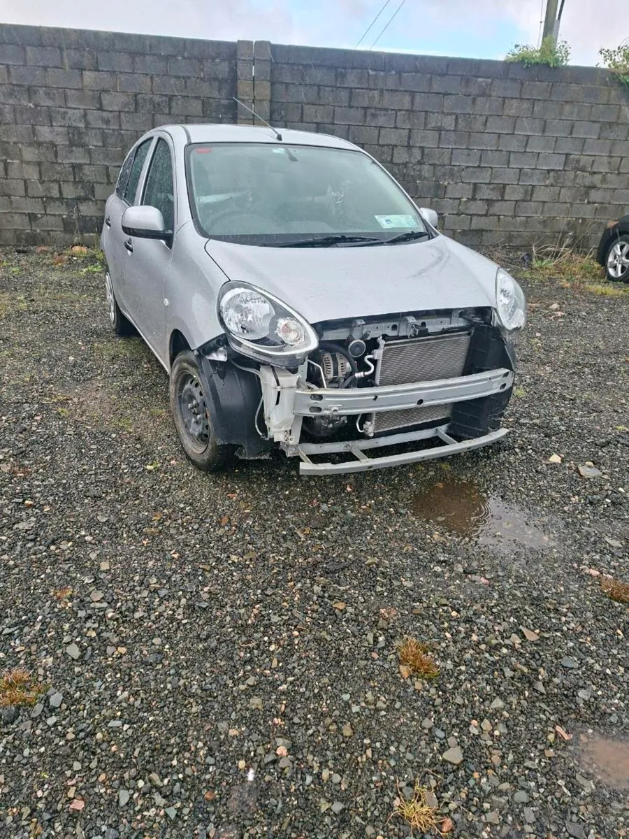 191 nissan march automatic - Image 2