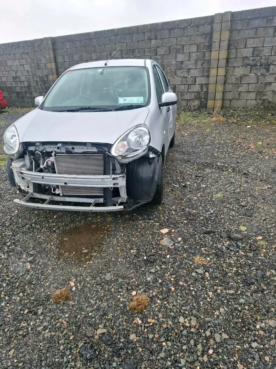 191 nissan march automatic - Image 3