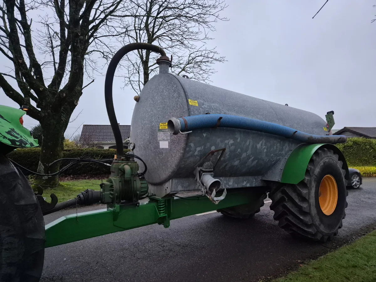 Rossmore 2200 slurry tank - Image 1
