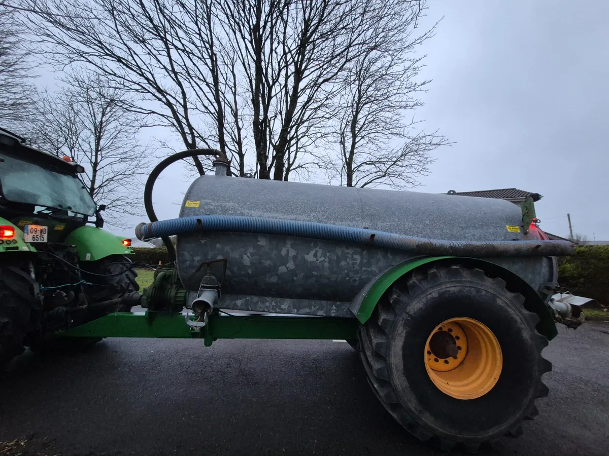 Rossmore 2200 slurry tank - Image 2