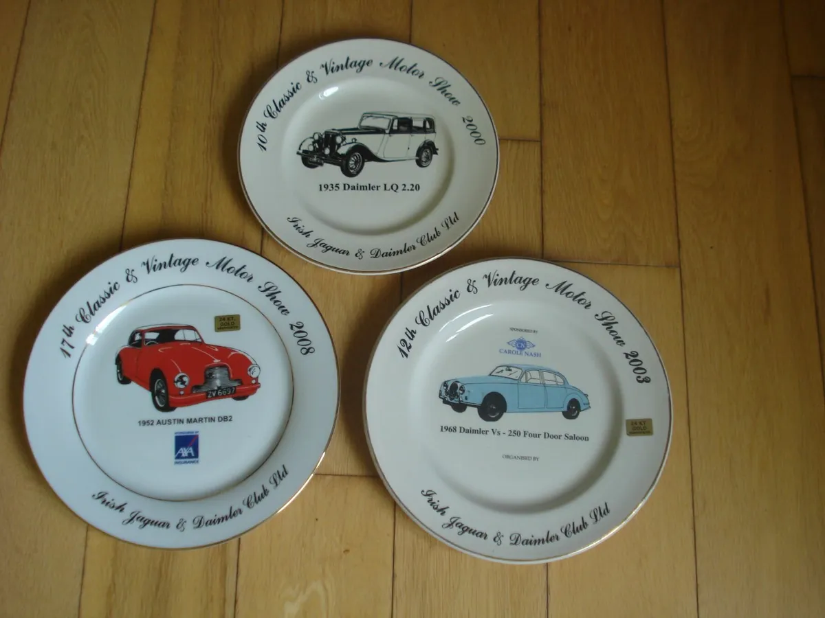 IRISH JAGUAR CLUB CAR SHOW PLATES. - Image 1