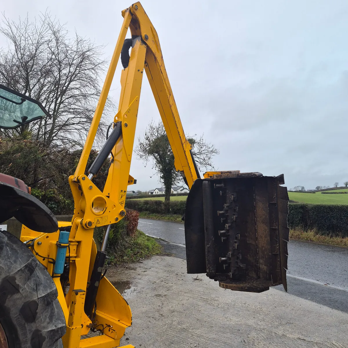 Shelbourne 656 Hedgecutter - Image 3