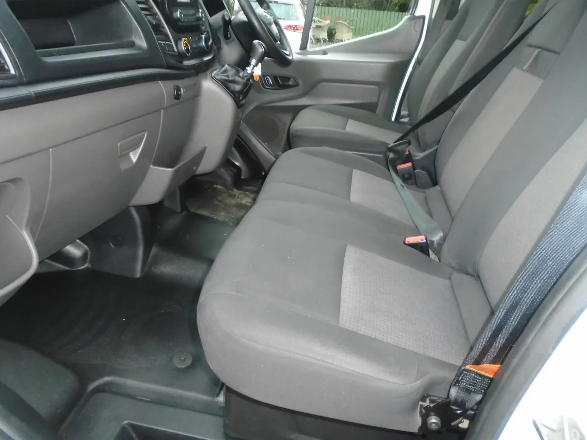 2023 Ford Transit 350 DOUBLECAB TIPPER 130HP TWINW - Image 4