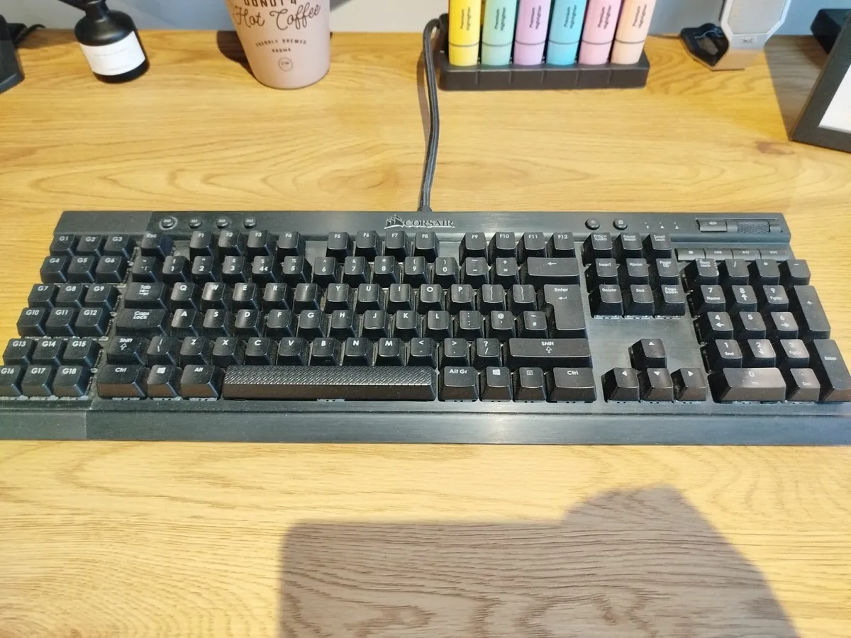 ✨ Corsair Gaming K95 RGB Mechanical Keyboard ✨ - Image 2