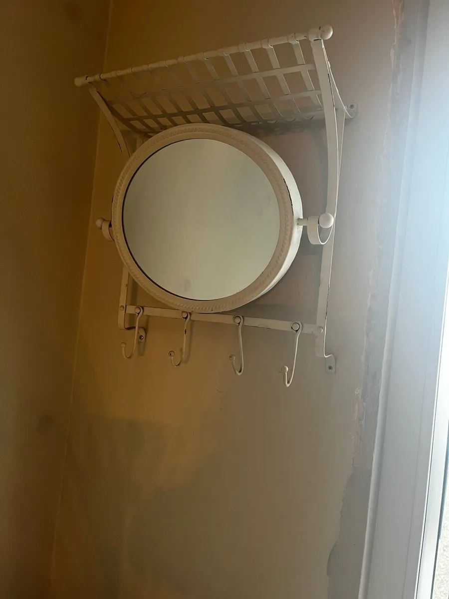 Vintage style twin wall light - Image 2