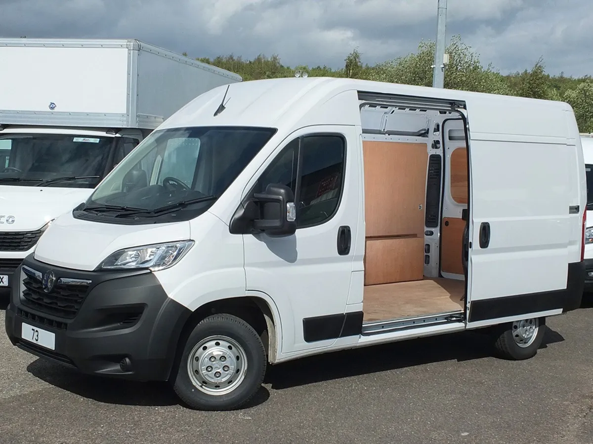 2023 Vauxhall Movano Medium Roof Panel Van - Image 1