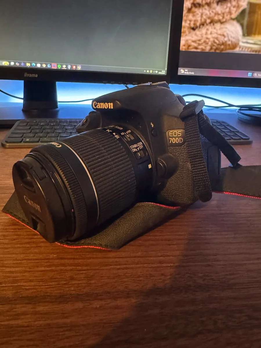 Canon 700d - Image 1