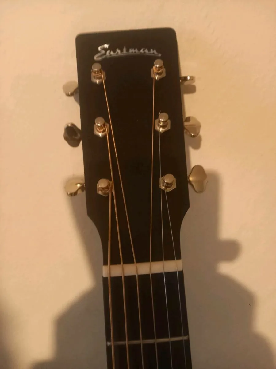Eastman e1d acoustic guitar. - Image 2