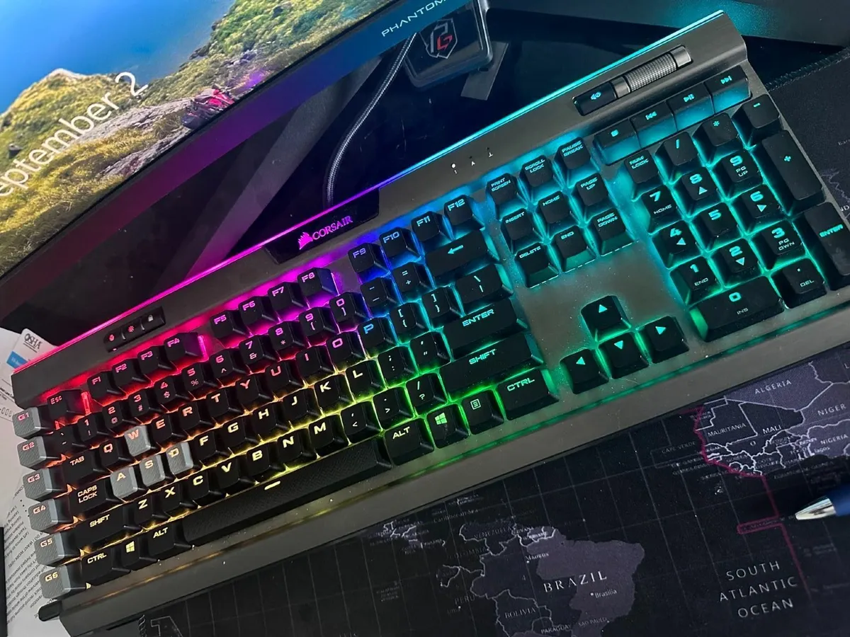 ✨ Corsair Gaming K95 RGB Mechanical Keyboard ✨ - Image 1