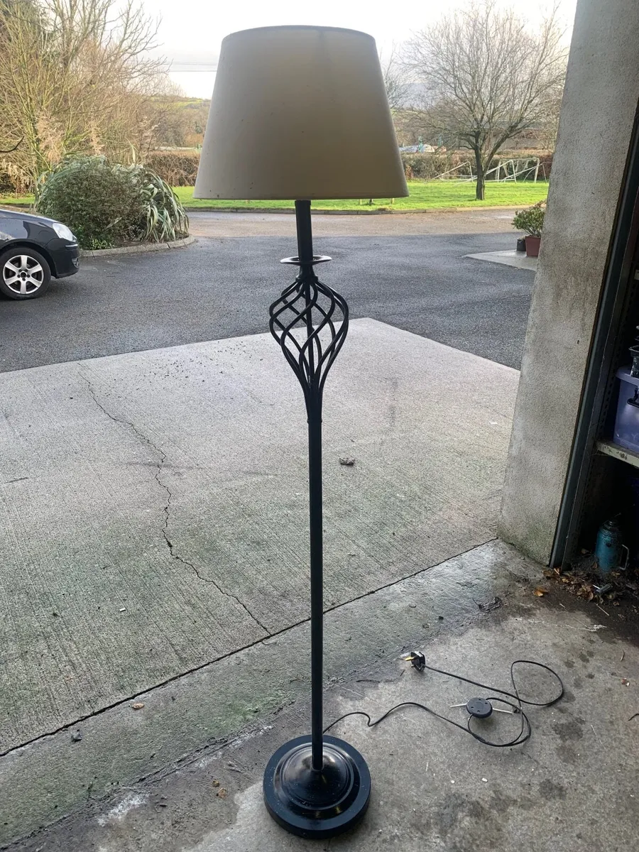 Tall lamp
