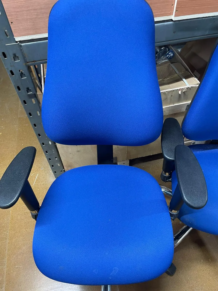 10 x Office Chairs
