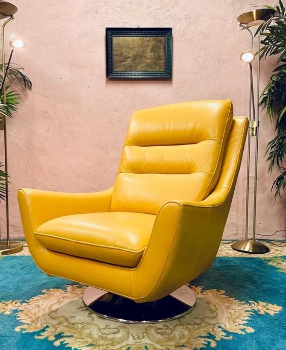 Retro style swivel chair - Image 4