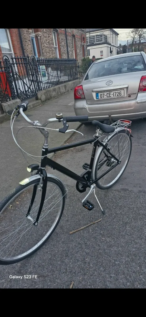 Adult Bicycle - Used only 3 times - (new) - Image 1