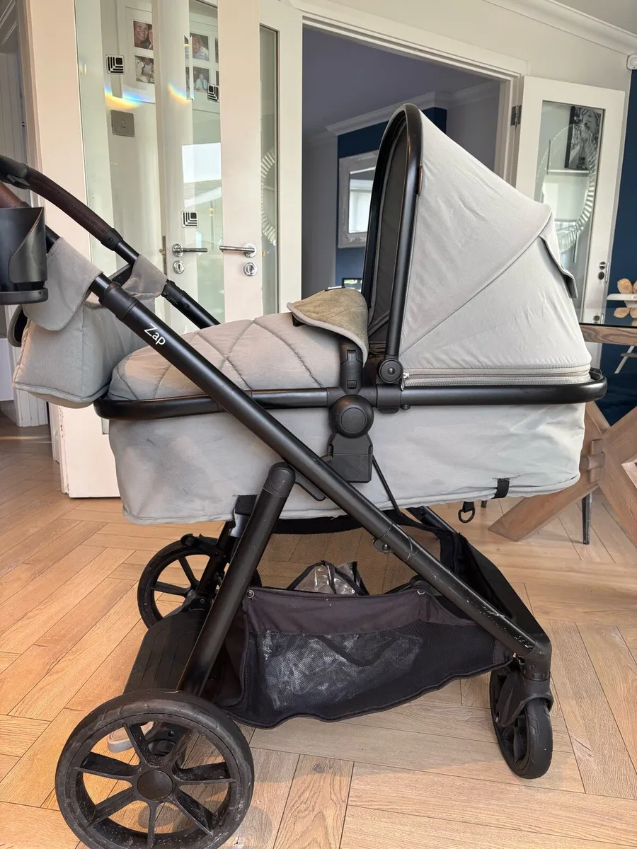 Zummi zap Travel system - Image 2