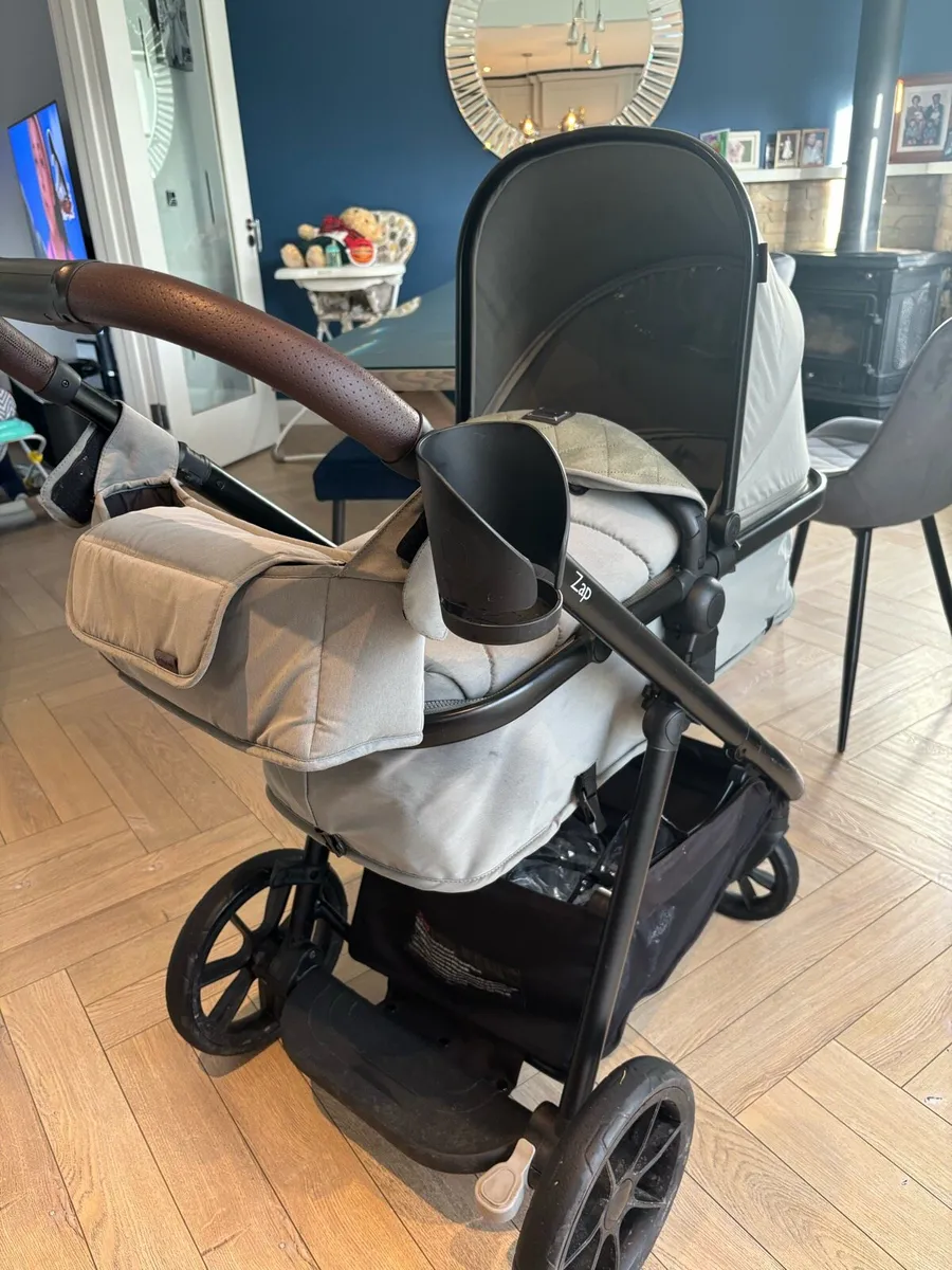 Zummi zap Travel system - Image 1