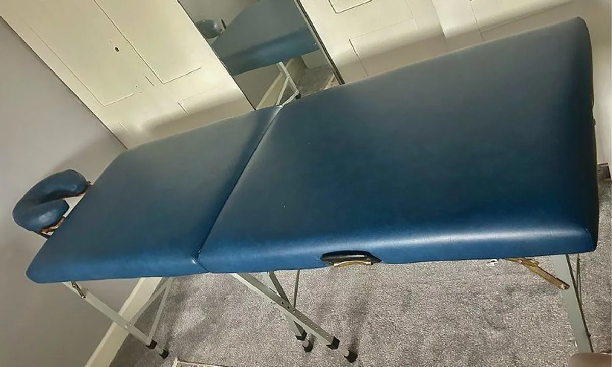 Massage Table - Image 3