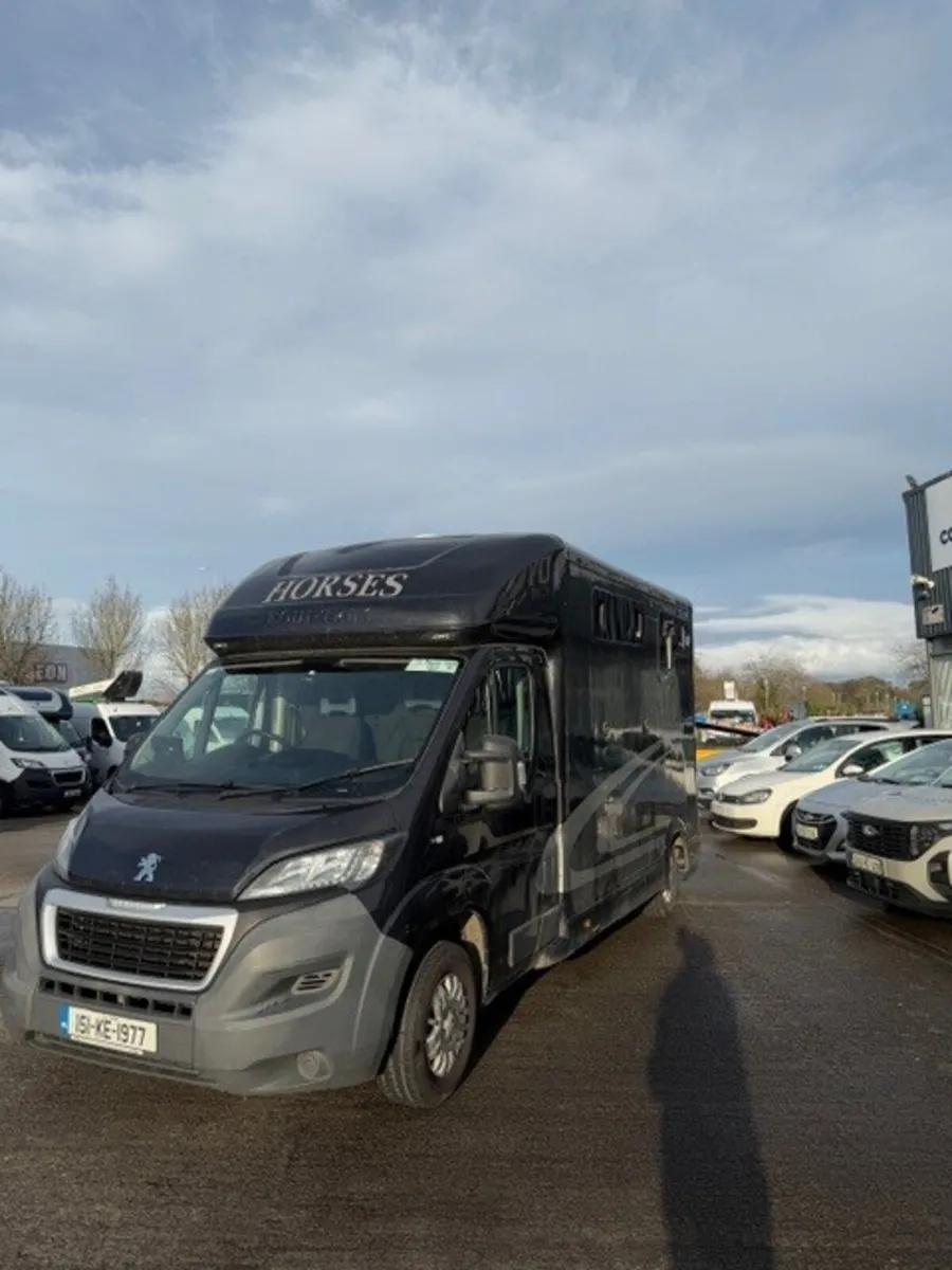 Equitrek 151 2stall Horsebox - Image 3