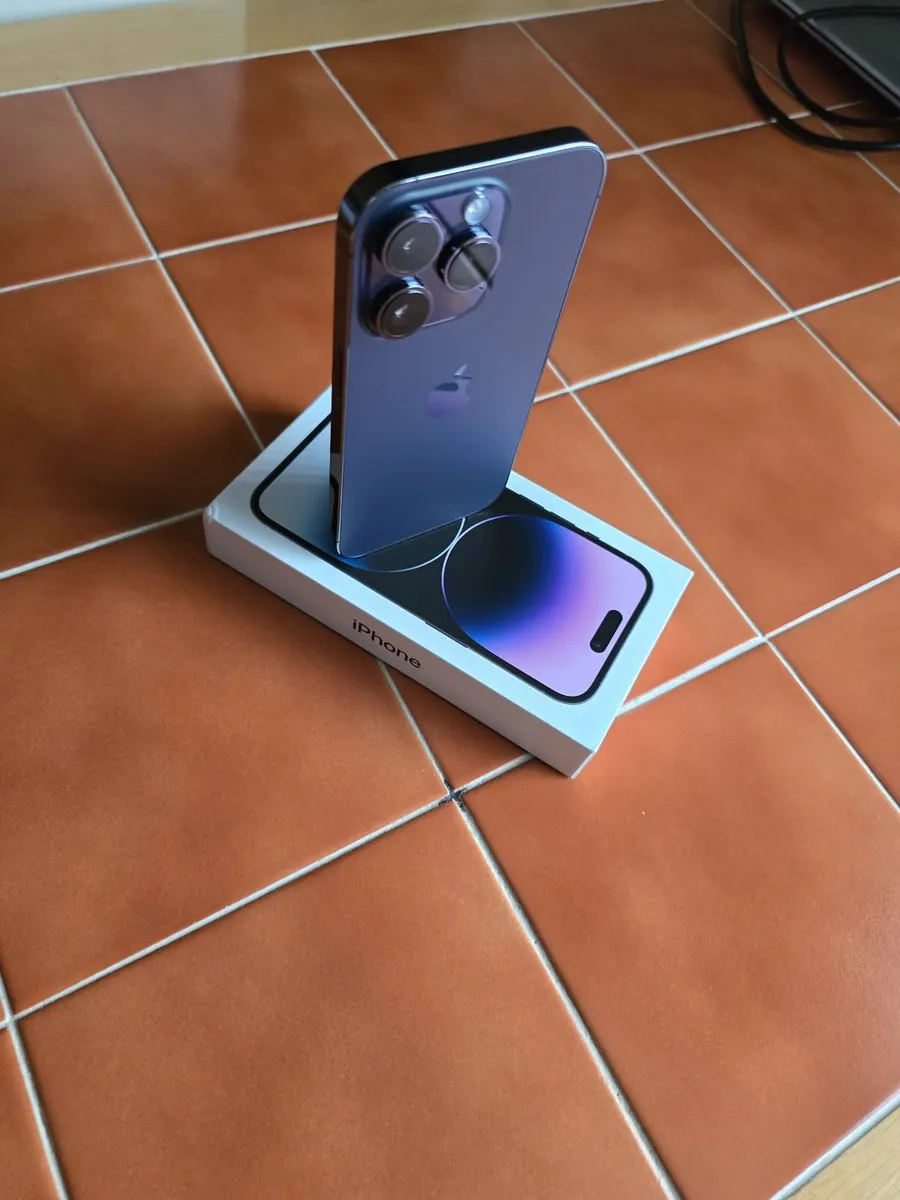 Iphone 14 pro, 128GB, Purple - Image 3