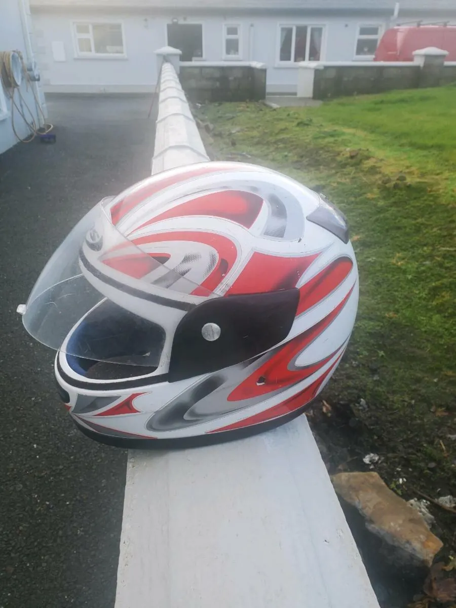 motor bike helmet - Image 3