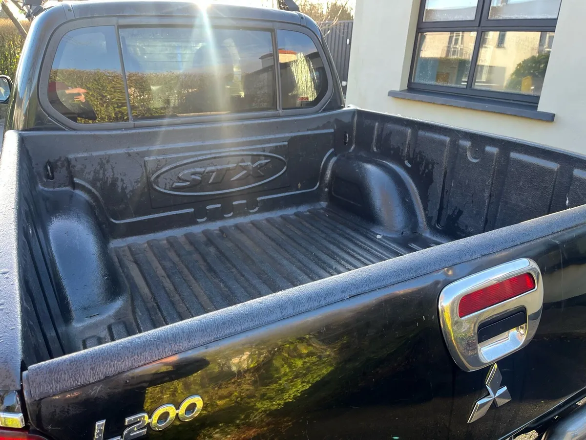 Mitsubishi L200 Warrior - Image 3