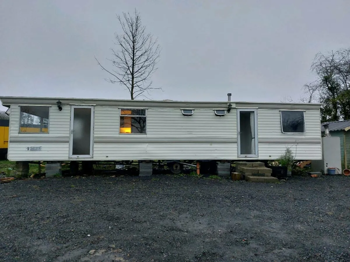 3 Bedroom Mobile Home - Oil Central Heated - Image 1