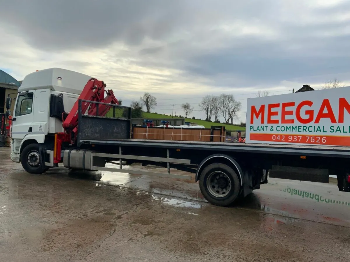 DAF CF 18 TON ON AIR   12 TON REMOTE HIAB. - Image 3