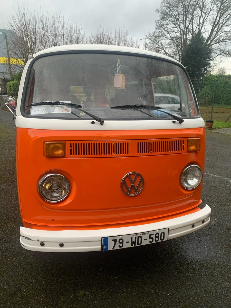 VW T2 Campervan - Image 1